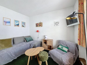 Apartment 815 Nécou by Interhome